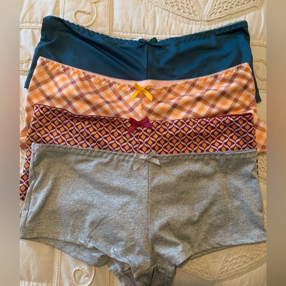 Various Color Bikini Panties Size Large Gem